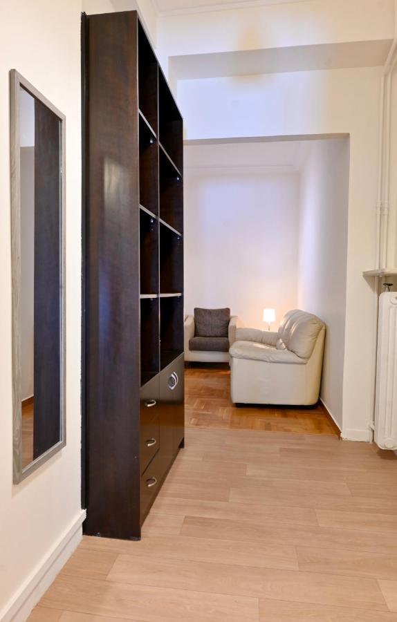 Delmare Athens Double Apartment Bagian luar foto