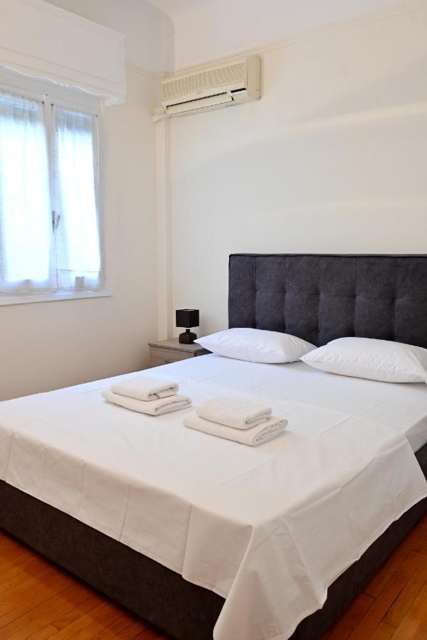 Delmare Athens Double Apartment Bagian luar foto